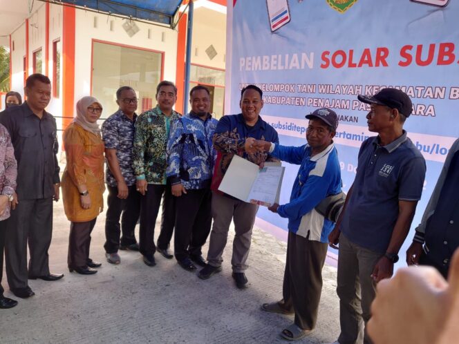 
					Petani di Babulu Terima Surat Rekomendasi Untuk Beli Solar