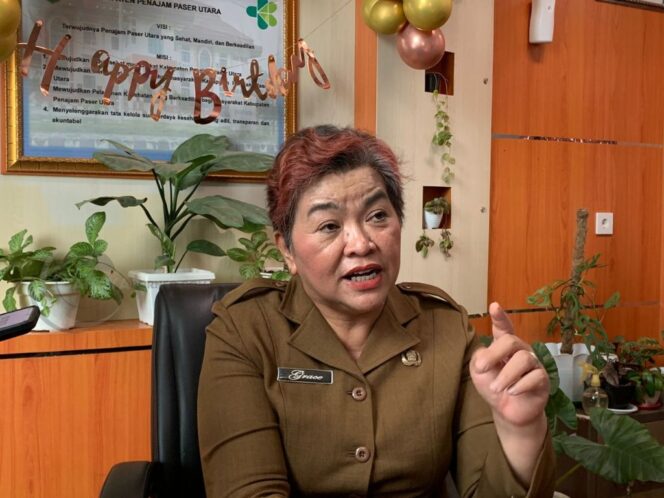 
					Kepala Dinas Kesehatan (Dinkes) dr. Jansje Grace Makisurat | Poto: Tim Cahayaborneo.com
