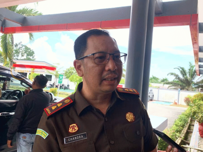 
					Kepala Kejari Penajam Paser Utara, Agus Chandra | Poto : Tim Cahayaborneo.com
