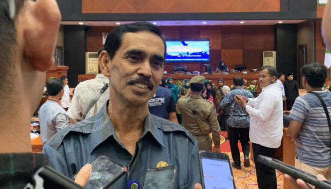 
					Caption: Kepala Dinas Pemberdayaan Masyarakat Desa (DPMD) Penajam Paser Utara (PPU) Saidin | Poto: Tim Redaksi CahayaBorneo.com