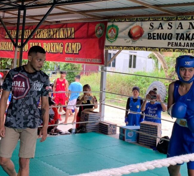 Petinju Pra PON Kabupaten PPU Gelar Sparring Bersama Atlit Kalsel dan Grogot