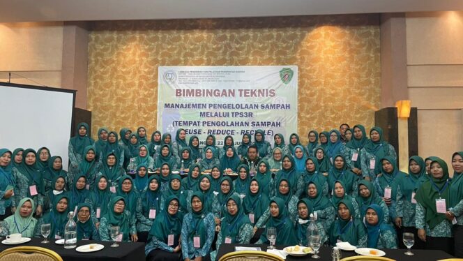 
					Tingkatkan Pengelolaan Sampah, PKK Kabupaten PPU Ikuti Bimtek TPS3R