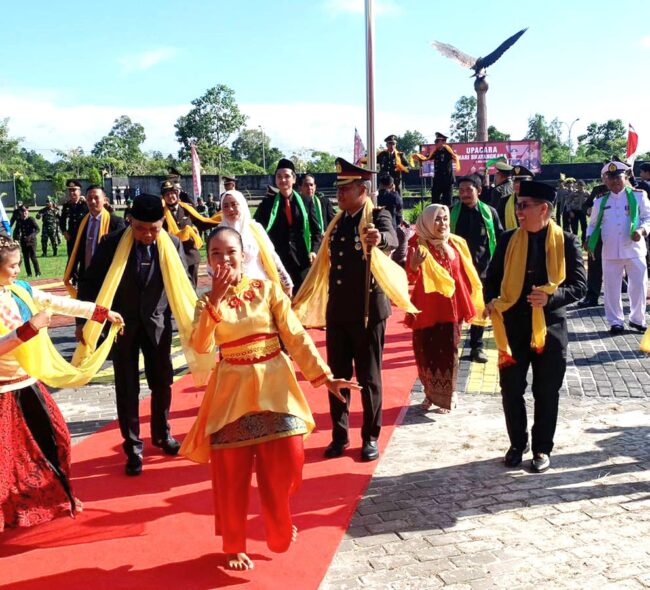 Hari Bhayangkara Ke-77, Polres PPU Gelar Upacara dan Beri Penghargaan Bagi Personel 