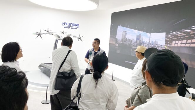 
					Poto: Universitas Indonesia (UI) adakan tinjauan ke Ibu Kota Nusantara (IKN) sebagai tindaklanjut kerja sama dengan Otorita IKN di bidang pendidikan, penelitian, dan pengabdian masyarakat, pada Minggu (10/9/2023). (DOK. Istimewa)