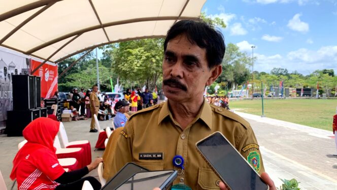 
					Poto: Kepala Dinas Koperasi Usaha Kecila Menengah Perindustrian dan Perdagangan (Kukmperindag) Saidin. (DOK. CahayaBorneo.com)