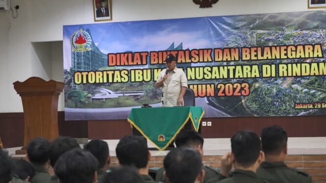 
					Foto: Agenda Pendidikan dan Latihan (Diklat) Pembinaan Mental Fisik dan Bela Negara Otorita IKN Tahun 2023 bertempat di Rindam Jaya, Jakarta pada Minggu (8/10/2023). (DOK. Istimewa)