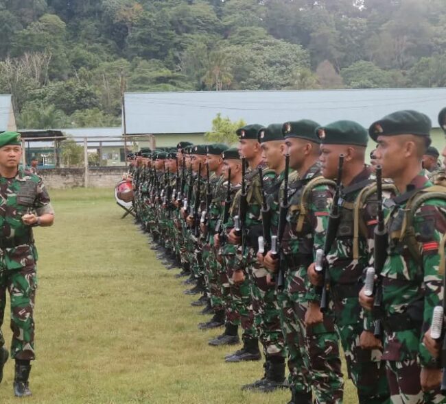 Danbrigif 24/BC pimpin Upacara Pemberangkatan Kontingen Latma Kekar Malindo-46AB/2023