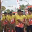 Foto: Pangdam VI/Mulawarman Mayjen TNI Tri Budi Utomo tutup acara Lomba Balap Ketinting Piala Pangdam VI Cup Tahun 2023. (DOK. Istimewa)