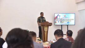 Foto: Pangdam VI/Mulawarman Mayjen TNI Tri Budi Utomo meresmikan Gereja Oikumene Kornelius Kodam VI/Mulawarman. (23/10/2023).(DOK. Istimewa)