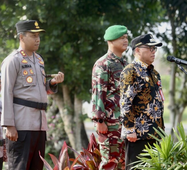 Polres PPU Gelar Apel Pasukan, Pj. Bupati Harap Ciptakan Lingkungan yang Kondusif Saat Pilkades Serentak 2023