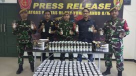 Foto: sebanyak 240 kaleng miras ilegal diamankan oleh Pos Labang Satgas Pamtas RI - Malaysia Batalyon Arhanud 8/MBC di Desa Beringin, Lumbis, Kabupaten Nunukan. (DOK. Istimewa)