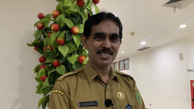 
					Poto: Kepala Dinas Koperasi Usaha Kecila Menengah Perindustrian dan Perdagangan (Kukmperindag) Saidin. (DOK. CahayaBorneo.com)