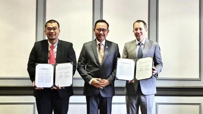 
					Foto: Kerja sama antara Otorita Ibu Kota Nusantara dan Microsoft dikukuhkan pada Selasa, 14 November 2023 di San Francisco, California Amerika Serikat. (DOK. Istimewa)