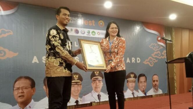 
					Foto: Asosiasi Pemerintah Daerah Kepulauan dan Pesisir Seluruh Indonesia (ASPEKSINDO) memberikan kesempatan kepada para pelaku UMKM untuk berpartisipasi dalam kegiatan Aspeksindo Maritime Festival (AMF) 2023. (DOK. Istimewa)