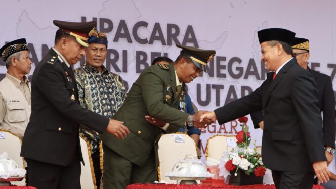 
					Foto: Pemerintah Kabupaten Penajam Paser Utara (PPU) gelar upacara Hari Bela Negara ke - 75 Tahun 2023 dengan tema 