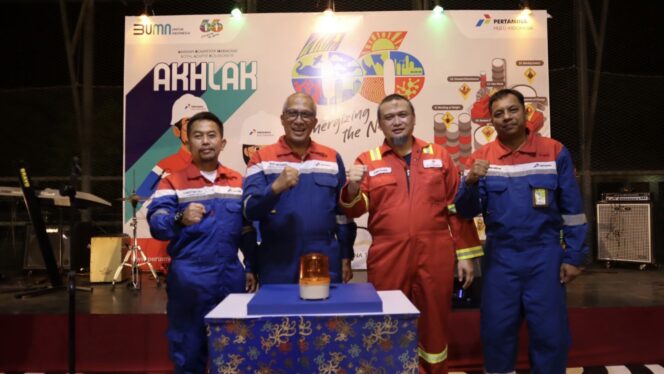 
					Foto: PT Pertamina Hulu Kalimantan Timur (PHKT) menyelenggarakan kegiatan bertajuk ”Santan Hebat Menuju Tahun 2024” di Terminal Santan, Wilayah Kerja East Kalimantan & Attaka, Kutai Kartanegara, Kalimantan Timur. (DOK. Istimewa)
