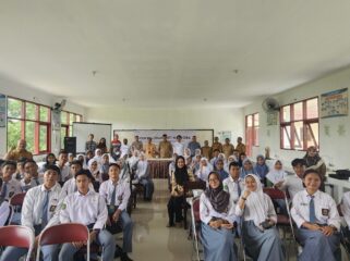 Foto: PT Pertamina Hulu Sanga Sanga (PHSS) menggelar kegiatan Penyuluhan Anti-Narkoba kepada 120 Siswa Sekolah Menengah Pertama (SMP) dan Sekolah Menengah Atas (SMA) di Kecamatan Marangkayu. (DOK. Istimewa)