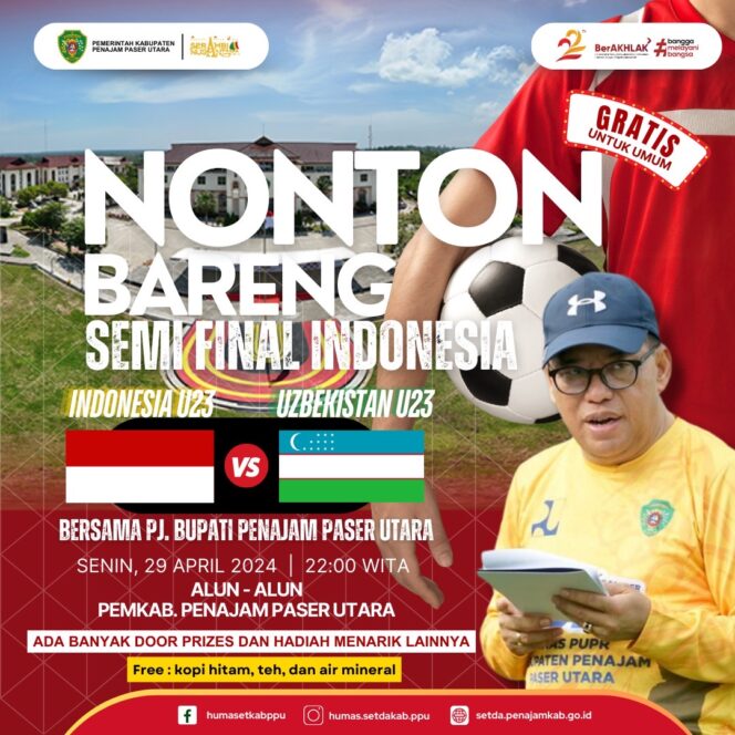
					Foto: nobar timnas indonesia di Halaman Kantor Bupati PPU. (DOK. Istimewa)