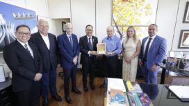 Foto: Kepala Otorita IKN Bambang Susantono dengan Gubernur Kota Brasilia Ibaneis Rocha, di Brasilia. (DOK. Istimewa)