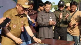 Foto: Penjabat (Pj.) Bupati Penajam Paser Utara (PPU), Makmur Marbun resmikan Pasar Riko, Kecamatan Penajam. (DOK. Istimewa)