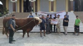 Foto: Otorita Ibu Kota Nusantara (IKN) menggelar Sholat Iduladha dan penyembelihan hewan kurban Hari Raya Iduladha 1445 Hijriah di Masjid Besar Darussalam. (DOK. Istimewa)
