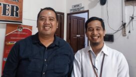 Foto: Ketua Komisi Pemilihan Umum (KPU) Kalimantan Timur (Kaltim) Fahmi Idris dan Ketua KPU Ali Yamin Ishak. (DOK. CahayaBorneo.com)