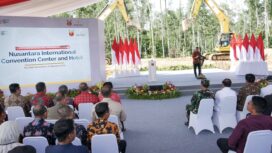 Foto: Presiden Republik Indonesia, Joko Widodo melaksanakan groundbreaking Nusantara International Convention Center and Hotel. (DOK. Humas OIKN)