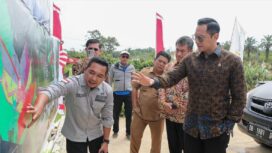 Foto: Menteri Agraria dan Tata Ruang (ATR)/Kepala Badan Pertanahan Nasional (BPN) sekaligus Ketua Komite Badan Bank Tanah, Agus Harimurti Yudhoyono (AHY), melakukan kunjungan kerja ke Ibu Kota Nusantara. (DOK. Instagram AHY)
