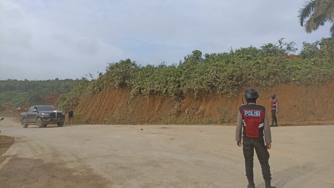 
					Foto: Ratusan Personel Polres PPU Diterjunkan untuk Pengembalian Benders Merah Putih. (DOK. Istimewa)