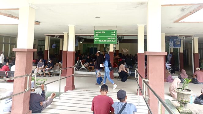 
					Foto: suasana di RSUD Ratu Aji Putri Botung Penajam. (DOK. CahayaBorneo.com)