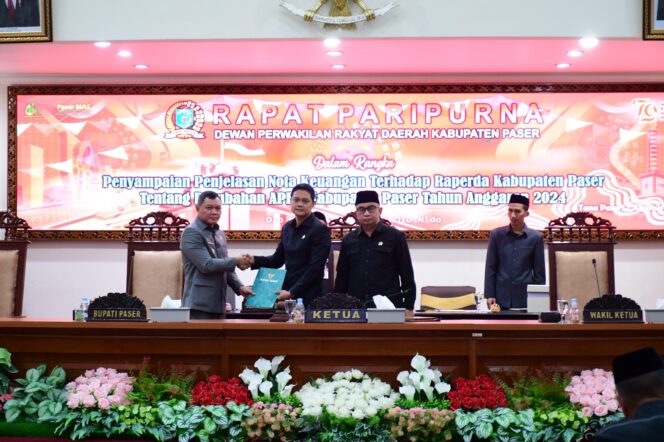 
					DPRD Paser Gelar Paripurna Penyampaian Nota Keuangan APBD-P 2024