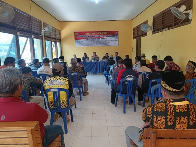 
					Kapolsek Long Kali Polres  Paser  Imbau Masyarakat Jaga Kondusifitas Jelang Pilkada
