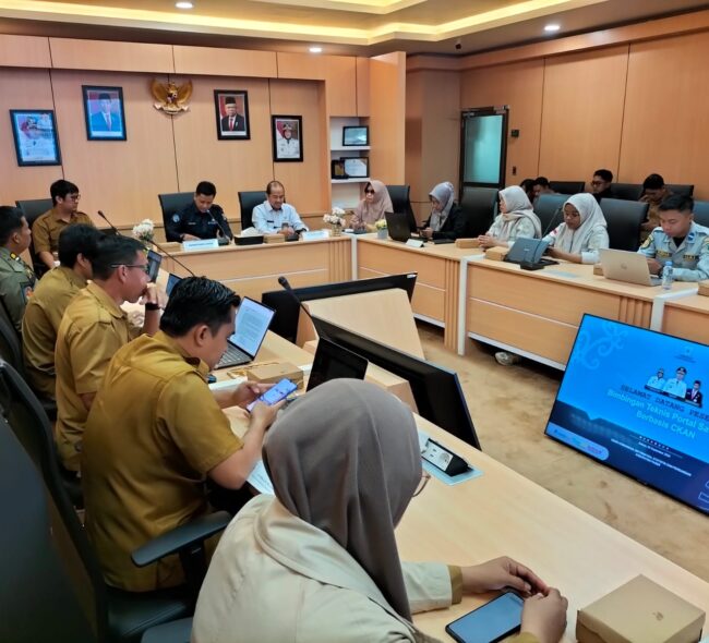 Diskominfo Paser Gelar Bimtek Operator Satu Data