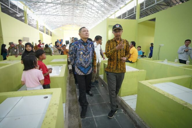 
					Bupati Paser Resmikan Pasar Petangis, Tingkatkan Perekonomian Masyarakat