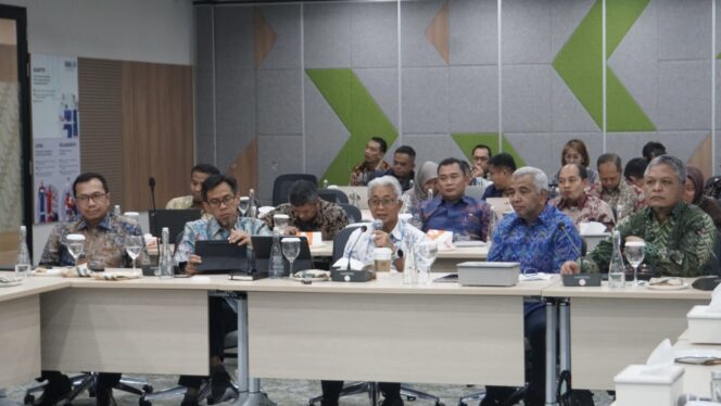 
					SKK Migas dan PHE Perkuat Kolaborasi Untuk Peningkatan Produksi Migas
