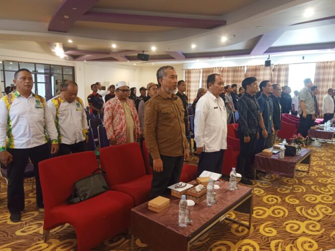 
					Bakesbangpol Paser Sosialisasi Peraturan Organisasi Kemasyarakatan