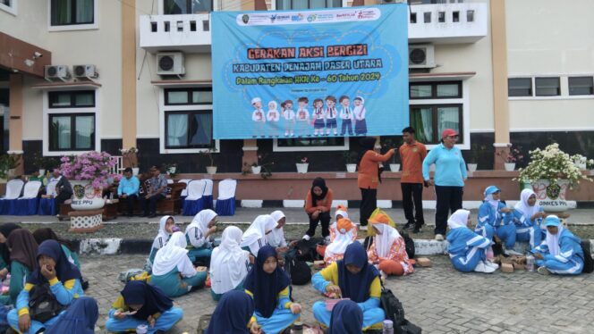 
					Foto: Dinkes PPU Gelar Aksi Gizi Massal di Halaman Gedung Dinkes PPU. (DOK. CahahyaBorneo.com)