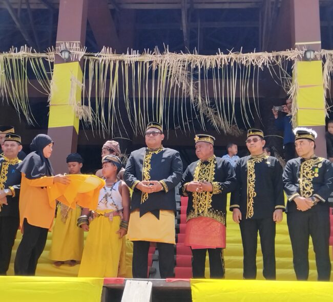 Lestarikan Budaya Lewat Festival Tahunan Belian Adat Paser Nondoi