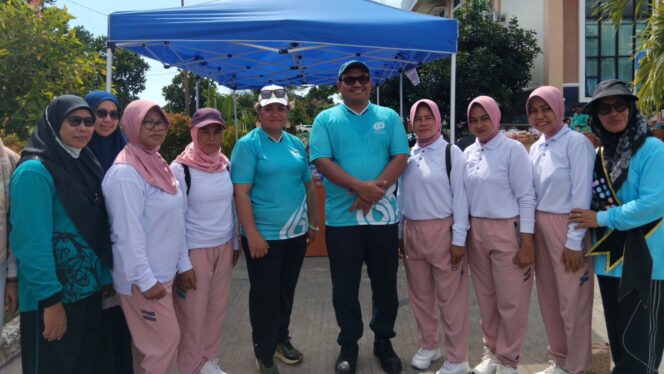 
					Penjabat (Pj) Bupati Penajam Paser Utara (PPU), Muhammad Zainal Arifin, pada saat mengunjungi Dinkes PPU dalam Rangka HKN 2024. (Dok : CahayaBorneo/AJI)