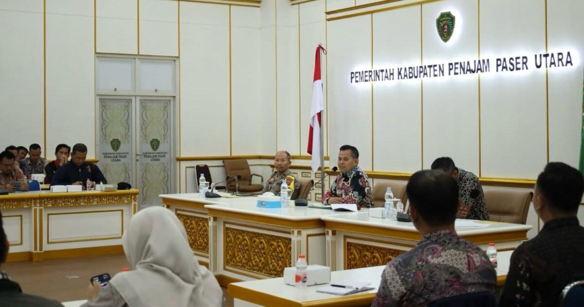 Sekda PPU Berikan Arahan Teknis Terkait Desk Pilkada 2024