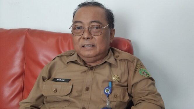 
					Kepala Disnakertrans PPU, Marjani pada saat ditemui di kantornya (Dok : CahayaBorneo/AJI)