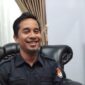 Ketua KPU PPU, Ali Yamin Ishak, pada saat ditemui di kantor KPU PPU. (Dok : CahayaBorneo/AJI)