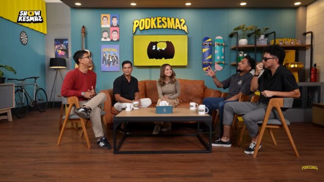 
					tangkapan layar podcast Acha Septriasa di Showkesmas, sumber: https://www.youtube.com/@PodkesmasChannel