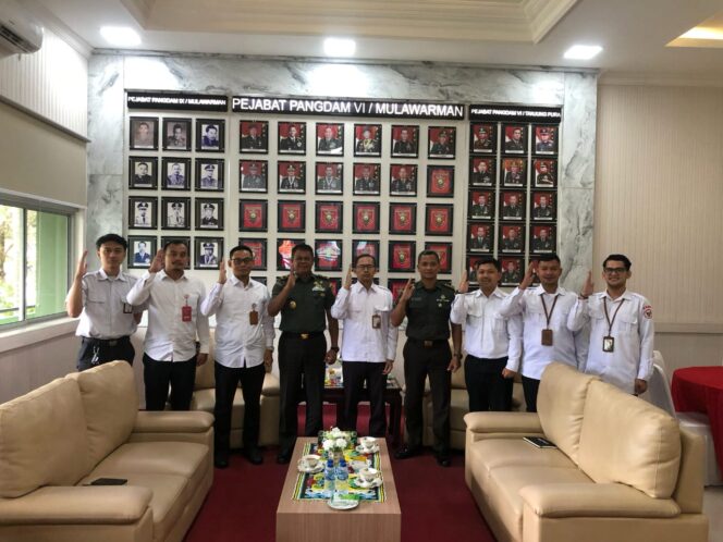 
					Foto: Kunjungan Kerja Tim BPIP RI ke Kodam VI/Mulawarman (Dok.Pendam VI/Mlw)