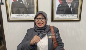 foto : Wakil Ketua Komisi II DPRD PPU, Sujiati, (Dok : CahayaBorneo/AJI)