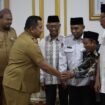 foto : Mudyat Noor menerima kunjungan kerja  jajaran MUI Kaltim dan MUI PPU ( Dok.HumasPPU)