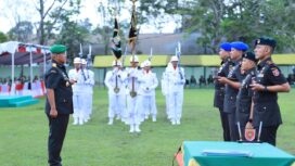 Foto: Mayjen TNI Rudy Rachmat Nugraha, memimpin langsung nSertijab dan Tradisi Penerimaan-Pelepasan Warga (Dok. Pendam VI/Mlw)