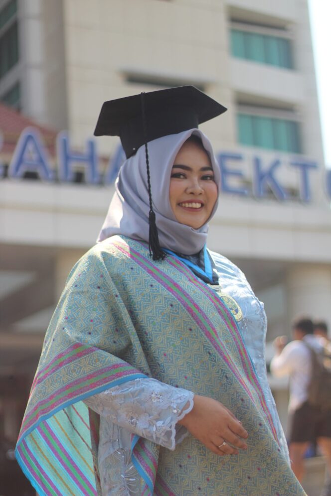 
					Dr.Indrayani ( Pakar Pendidikan dan Dosen Universitas Balikpapan) (DOK. Istimewa)
