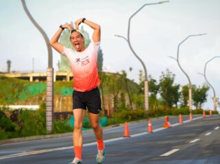 figur publik, Daniel Mananta, turut mengikuti kegiatan Nusantara Run 2025, di IKN. (DOK. Humas OIKN)