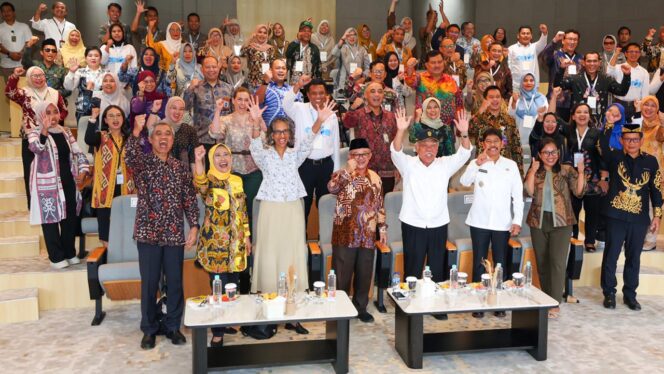 
					Foto : Gelar Karya Peningkatan Mutu Pendidikan di IKN (Dok. Humas OIKN)
